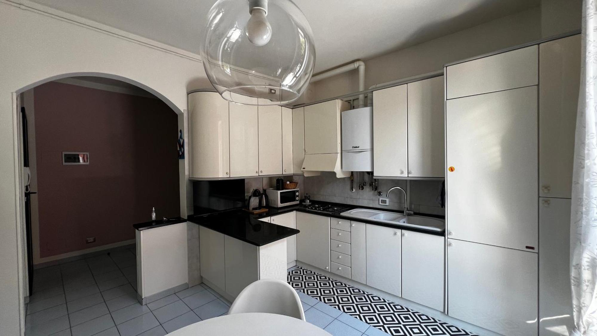B&Be'S Rooms Болонья Экстерьер фото